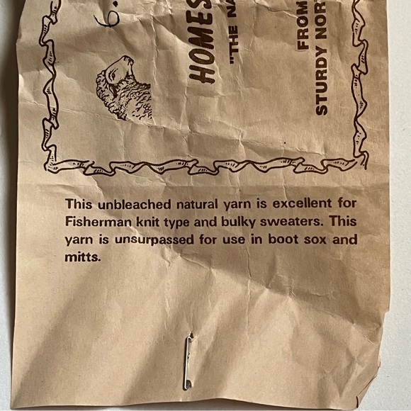 Gray and Brown Homespun Yarn - Picture 6 of 7